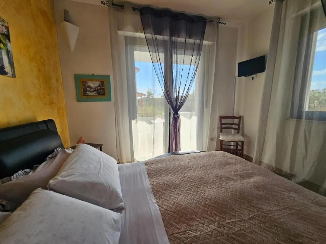 Apartment Ferienwohnung Domu Bella Decimomannu Italien